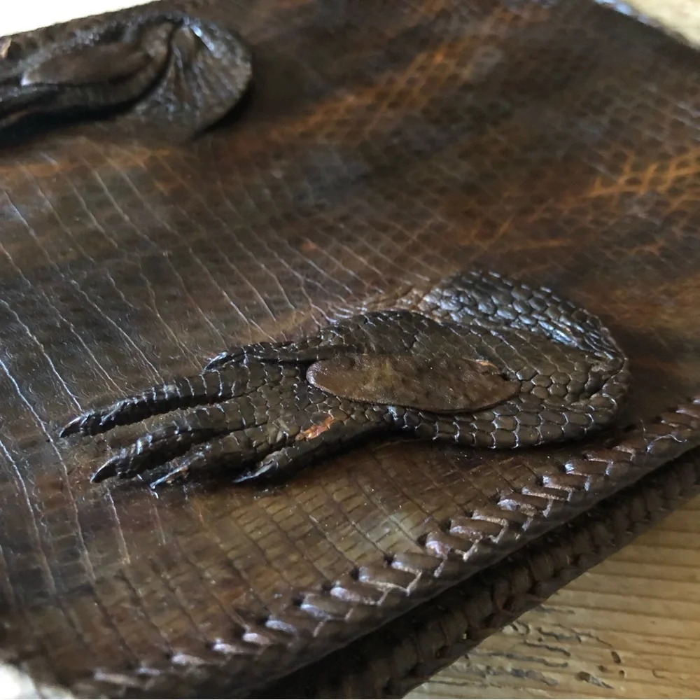 Vintage Exotic Lizard Head Feet Leather Handmade Crossbody Bag